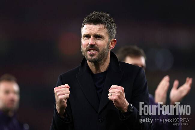 맨체스터 유나이티드 결단 내렸다…‘캐릭 성적과 관계없이 차기 감독 면접 진행’