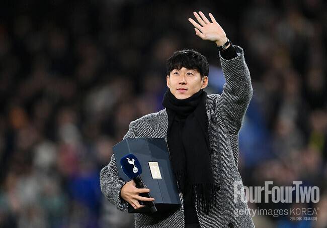 손흥민에게는 ‘3억’ 주기도 망설였던 토트넘, ‘주급 괴물’ 원한다…