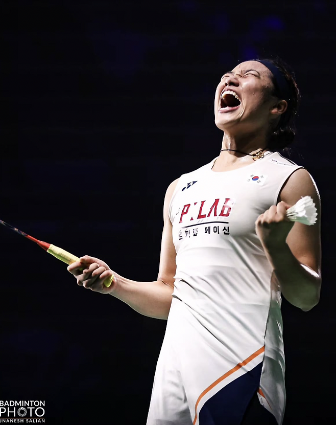 '제왕' 안세영 피해 간다… 세계 3위 탈환한 천위페이, '계산된 스퍼트' 나선 중국