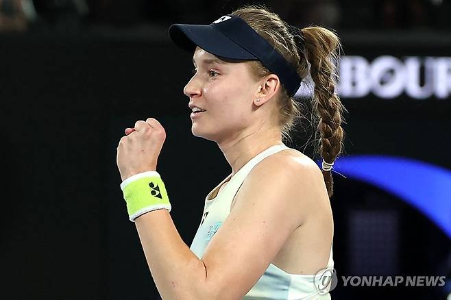 리바키나, 1위 사발렌카 물리치고 호주오픈 테니스 첫 우승