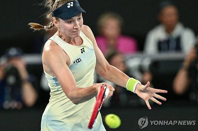 리바키나, 1위 사발렌카 물리치고 호주오픈 테니스 첫 우승