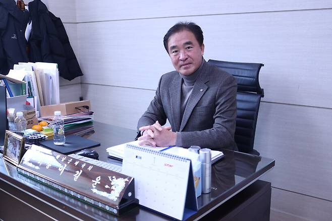 해남은 어떻게 동계훈련의 요람이 됐나?…이길운 해남군체육회장에게 듣는다