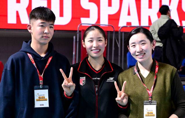 '부모님 볼 키스'에 '볼빨간 인쿠시', 진짜 '코리안드림'의 순간...꿈에 그리던 이 순간을 영원히 [유진형의 현장 1mm]