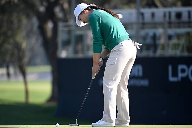 LPGA투어 ‘루키’ 황유민, 285야드 장타 펑펑! 개막전 챔피언 ‘돌격 앞으로!’