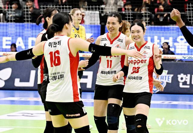 5R 앞두고 페퍼저축은행 장소연 감독이 선수들에게 전한 메시지...“하이볼 공격 효율 20% 넘기자” [MD인천]