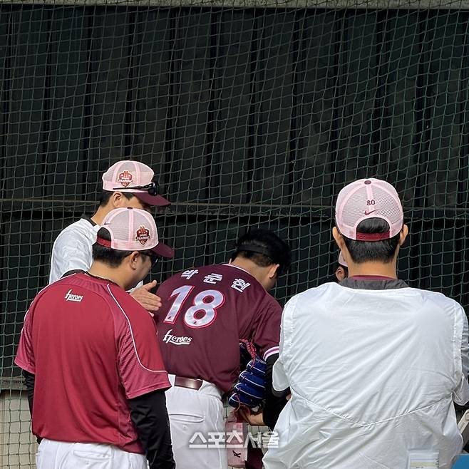 벌써 최고 151㎞ 쾅! “박준현? 빠른 공보다 변화구가 더 일품”…투구 후 한명, 한명 인사까지 ‘신인다운 모습’ [SS가오슝in]