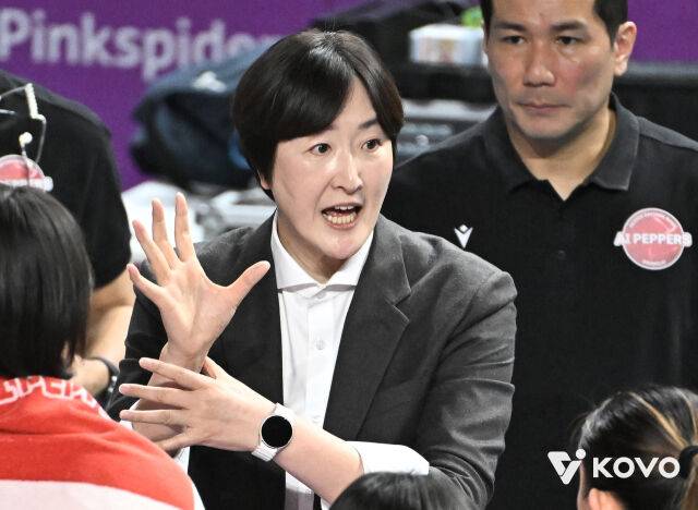 조이+시마무라 54점 분전에도 패한 페퍼, “우리가 준비한 유효 블로킹이 나오지 않았다” [MD인천]