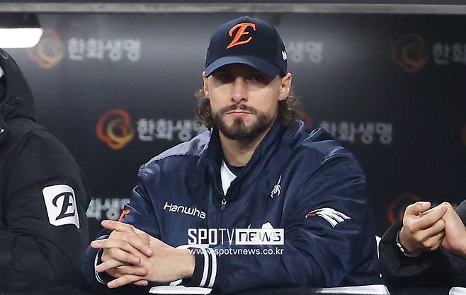 “한화 돌아갈 생각 했는데” 아직도 한국 못 잊은 대전예수… 한화 천추의 하이재킹, 美 언론은 기대감