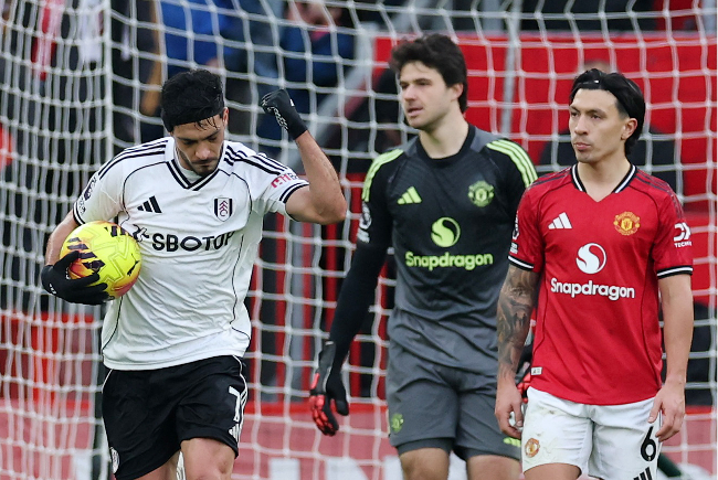 ‘90+1분 동점골 실점 → 90+4분 결승골’ 캐릭 부임 후 승승승, 꿈의 극장 개봉한 맨유…풀럼전 3-2 승, 리그 7경기 승무무무승승승