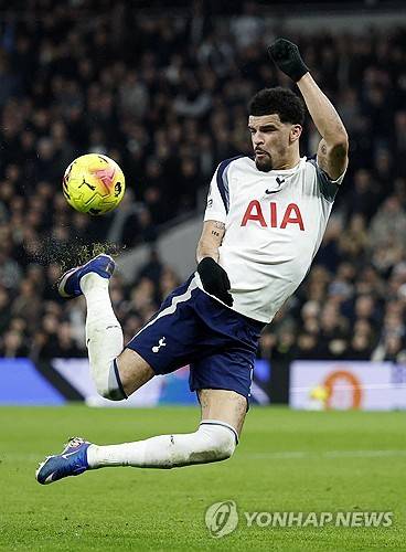 손흥민 '70m 원더골' 동급 득점포 터졌다, 토트넘 또또 '푸스카스상' 수상자 배출?…솔란케 '환상 스콜피언킥' 화제