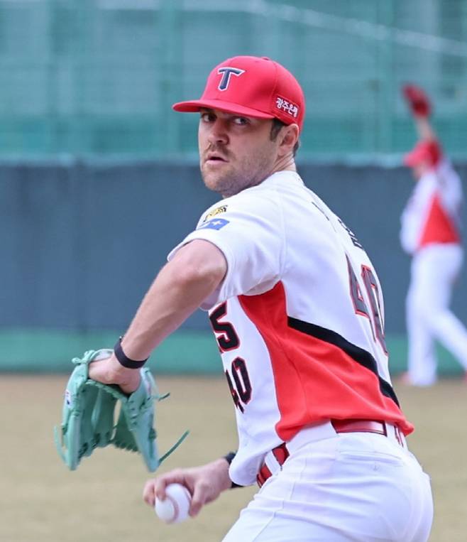 '29억 초특급 대우' KIA 잔류, 마지막 약점까지 보완한다…