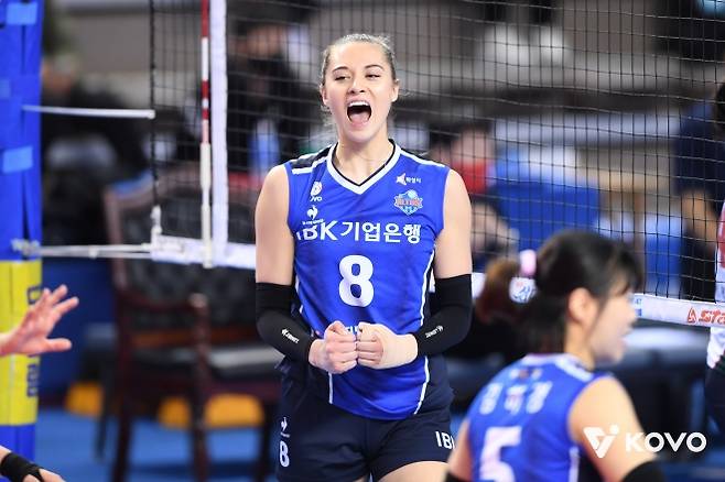 “쥑이네” 한국어 실력까지 쑥쑥 레베카…“흥국생명 우승 목표, 한국 국대도 되고 싶어요”