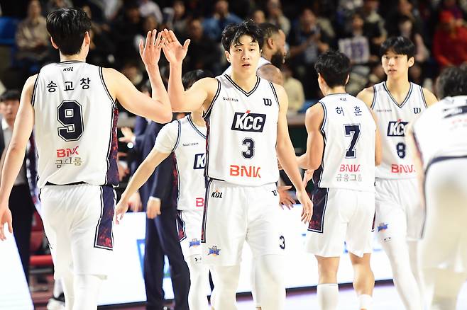[공식발표]부산 KCC 허웅 3점슛X14개→51득점, KBL 한 경기 최다 3점슛-국내 선수 최다 득점 '역사'