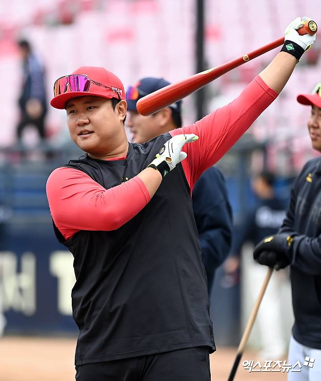 최형우가 KIA에 남긴 '등번호 34번', 부상으로 잊힌 '거포 기대주' 이어받았다…