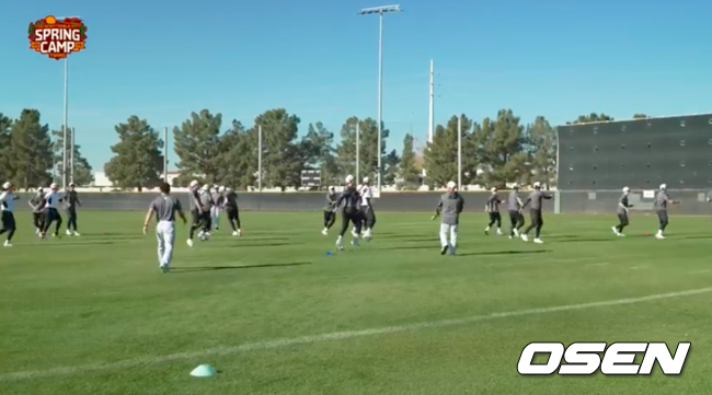 10억 이상 포기하고 LG 잔류, 왜 그랬을까…우승 주장 박해민 “KS 2연패 도전 기회 자주 오지 않는다”