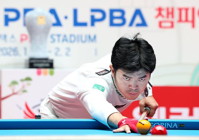 산체스 3연패 꿈 산산조각…응우옌, 39번째 도전 끝에 PBA 첫 우승 '눈물'→