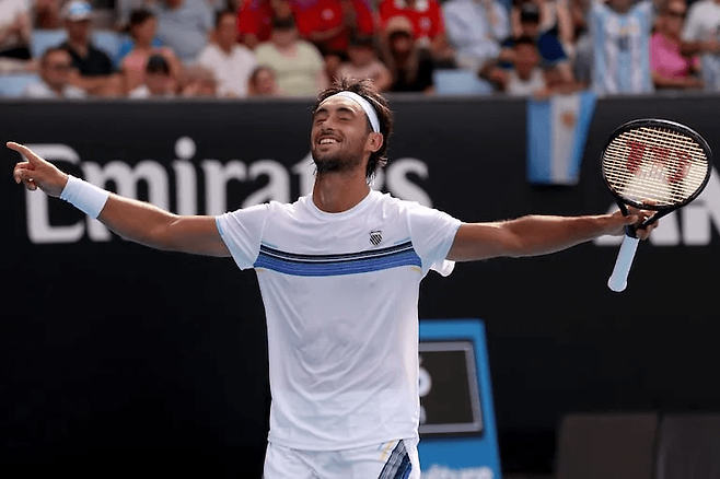 [김종석의 그라운드]