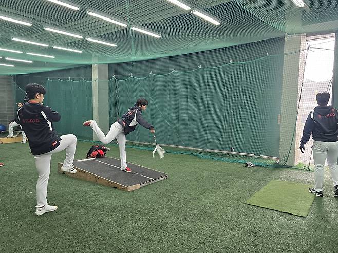 “한 발 더, 더 빠르게”…KIA 2군, 캠프 앞두고 차분한 준비