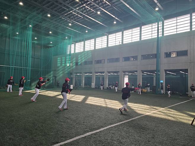 “한 발 더, 더 빠르게”…KIA 2군, 캠프 앞두고 차분한 준비