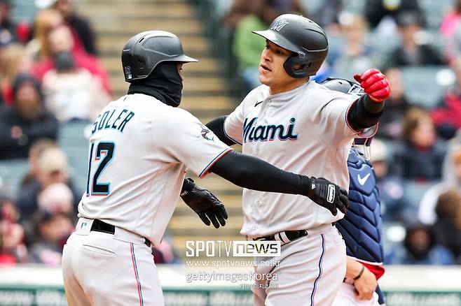 [오피셜] KBO 기회도 없었다…ML 140홈런 강타자, 34에 은퇴 결정