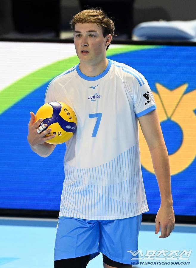 셧아웃 완승, 그런데 아시아쿼터 선수가 사라졌다?