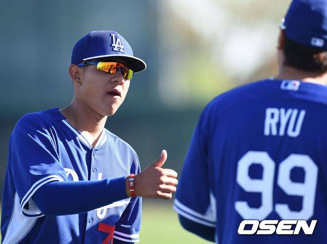 한국도 못 받아준다, 류현진 밀어냈던 투수였는데…26세에 멈춰버린 야구 인생, WBC에서도 퇴출