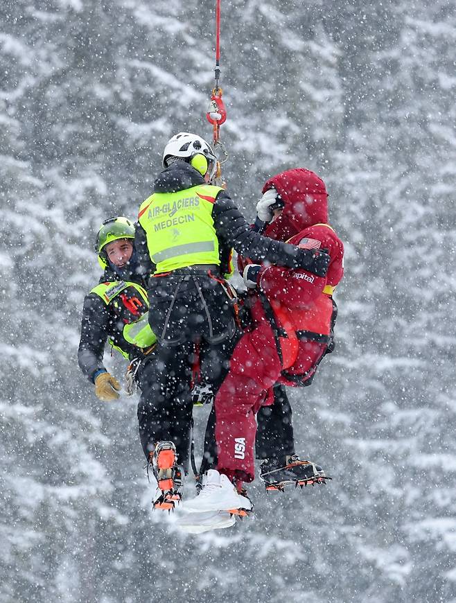 이게 말이 돼? '41살 여제' 오른쪽 무릎 부상→은퇴→인공관절로 재기→왼쪽 무릎 인대파열→올림픽 출전 강행