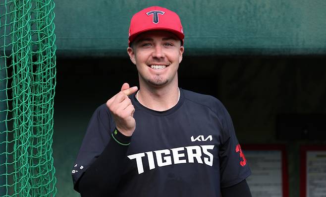 '와 칭찬일색' KIA 80억 공백, 진짜 2억으로 막나…