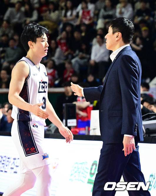 ‘51점 허웅 탈락’ 이유를 설명한 니콜라스 감독 “농구 외적인 것도 고려했다”