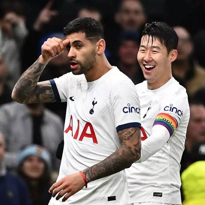 ‘英 독점’ 손흥민을 넘었다 ‘절대 권력’ 탄생···“토트넘에서 팬+선수단 지지 절대적→‘무적 존재’ 자리 잡다”