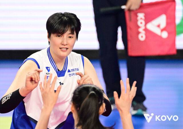 '페퍼저축은행만 만나면 작아지네' 김희진마저 감기 증세... 버텨야 하는 현대건설 심난하다 [MD광주]