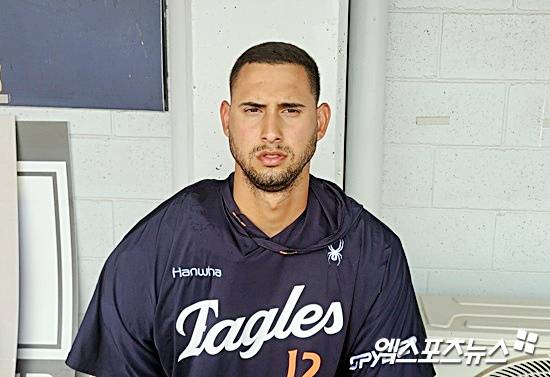 '437억' 한화 에이스 공백 어찌할꼬? '베네수엘라 특급' 자신감 철철→