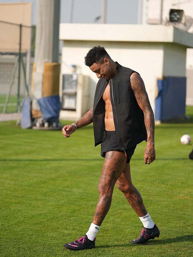 “이럴거면 K리그 왜 떠났나”…린가드의 한국생활은 잃어버린 2년? 유럽 빅리그 복귀 노렸지만 잉글랜드-이탈리아 모두 외면했다→아직 열려있는 UAE 무대가 차기 행선지 가닥