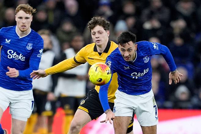 한국인 절대 이적하면 안될 EPL 구단...여친이 공개 저격