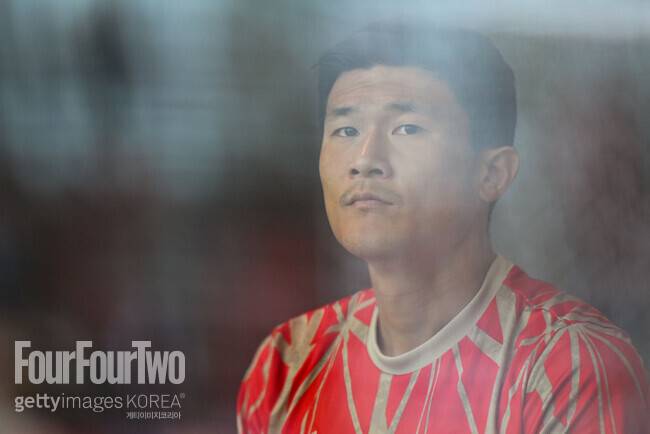 김민재 자리 뺏더니 안중에도 없다…“뮌헨 1순위 센터백 잔류하라고 하루에 100번 넘게 설득”