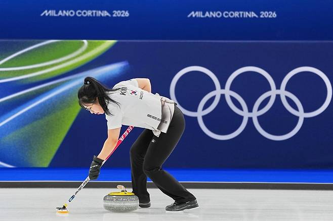 올림픽이 뭐 이래? 시작부터 '대망신'…정전됐는데 원인도 모른다 [2026 밀라노]