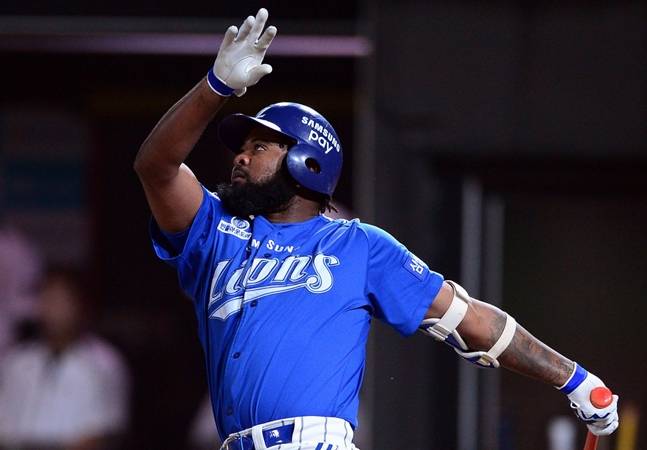 '삼성 왕조 주역' 39세 나바로 근황, 고향 도미니카서 여전한 화력