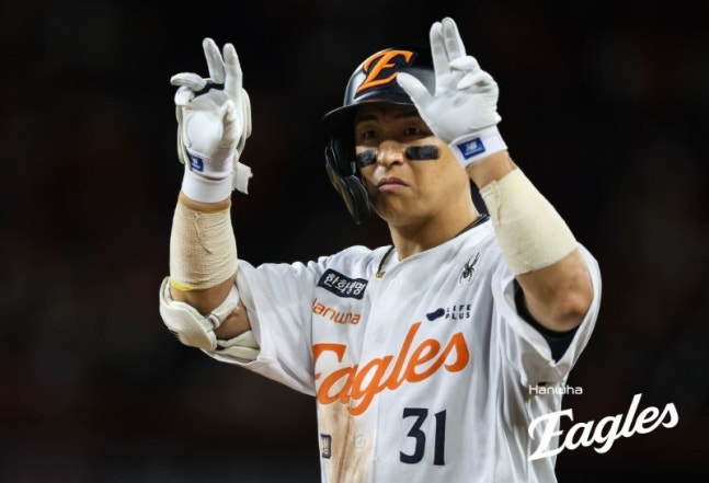 ‘결국 백기 투항’ 손아섭, 한화와 1년 1억 계약…3000안타의 꿈 이룰 수 있나?