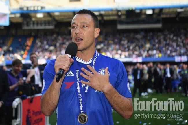 '첼시 레전드' 존 테리 “제가 본 사람 중 축구 지능이 최고입니다”… 극찬받은 감독은 누구?