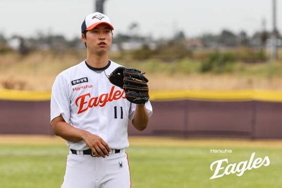 '20억 좌완 KIA행' 나비효과? 78억 사이드암, 5선발 사수하나…달감독