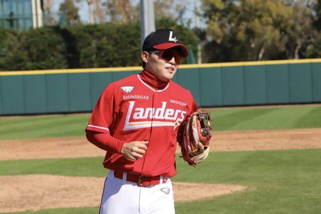 '황성빈 떠올렸다' 40살 LG→롯데→SSG 지도자, 왜 165cm 2루수 성공 확신했나