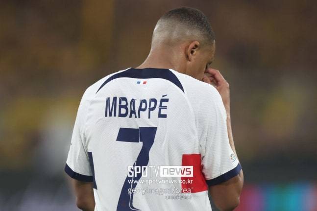 '이강인도 조심 또 조심' 마침내 PSG에 이긴 음바페…프랑스 법원