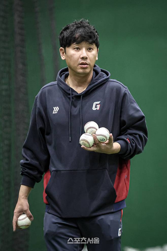 KIA ‘뛰는 야구’의 설계자, 이번엔 롯데 기동력을 깨운다…조재영 코치의 ‘진심’ 담긴 지도력 [SS타이난in]