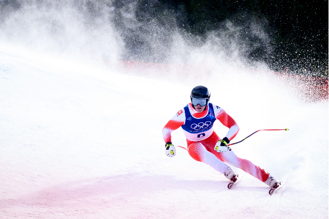 2026 첫 금빛질주…‘올림픽 신인’ 남자 활강 스위스 폰 알멘, 대회 첫 금메달