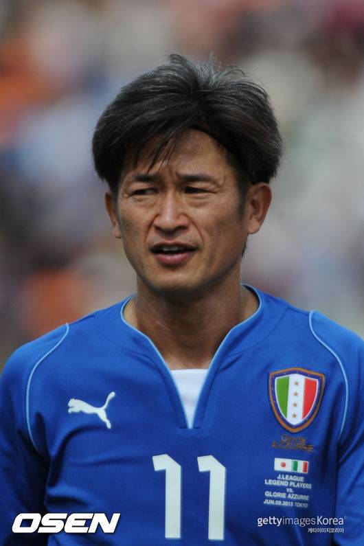 '추태의 화신' 日 58세 선수, J리그 개막전에 선발 출전...20분 노 슈팅 퇴장->