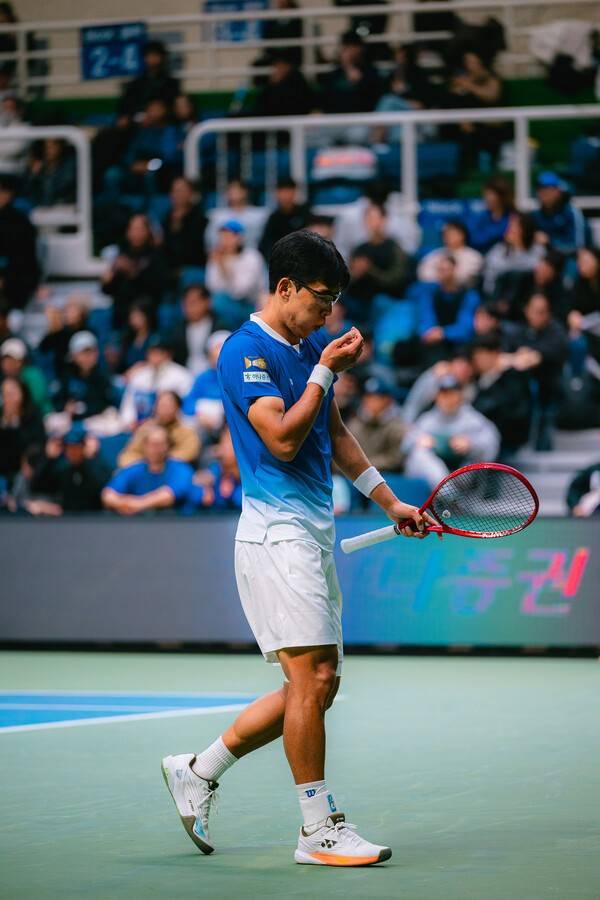 [데이비스컵] '육군 상병' 권순우가 끌고, 정현이 끝냈다…한국, 아르헨티나 상대로 역전 드라마 집필