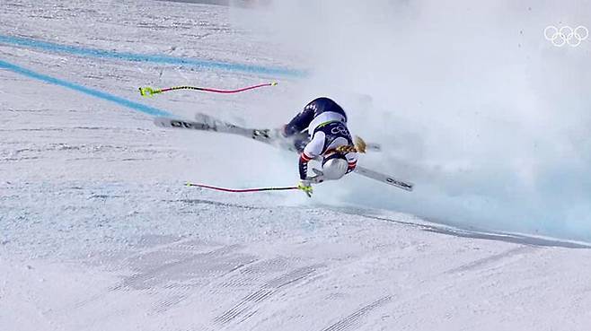 13초 만에 비명 지르며 뒹굴었다…경기 중 사고로 헬기 이송