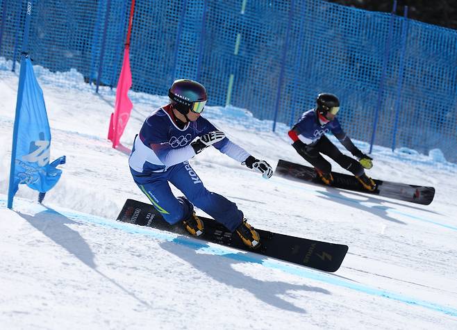 ‘배추보이’ 이상호, 메달권 무산···스노보드 알파인 단판승부 16강서 패배[스경X올림픽 라이브]