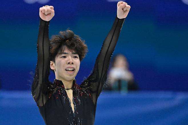 ‘미국 못 넘고 2연속 은메달’ 일본 사토, 3분간 눈물만 쏟았다…최강 말리닌 역전 못하자 ‘울음 바다’