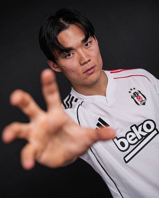 '이러지 마세요' 베식타스 팬, 오현규 극적골에 '눈 찢기' 환호...무지의 표출